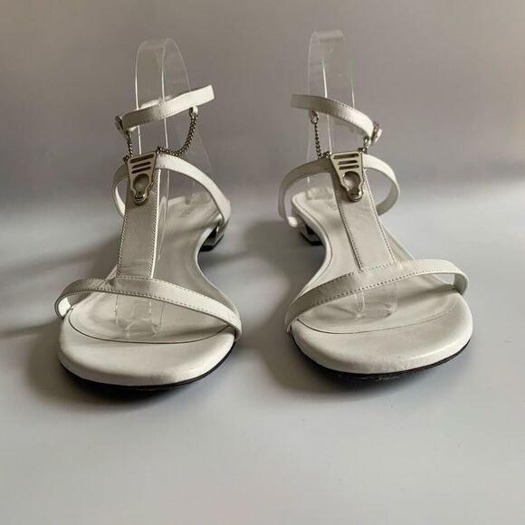 La Perla Leather T-Strap Chain Sandal in White Size 40 - Picture 6 of 12